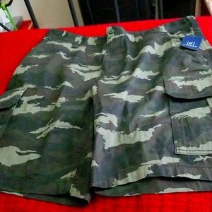 5 pairs of men's cargo shorts (various colors) Sizes 40-42